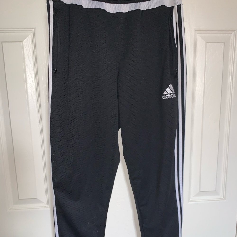Adidas sweatpants